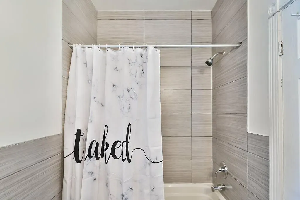 Stanley Suites Montreal 0*,